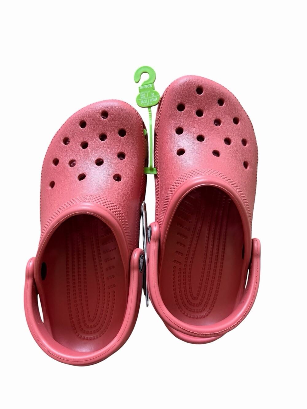 NEW Crocs Strawberry Wine Red Classic Clogs Size Women’s US SIZE 6 NWT